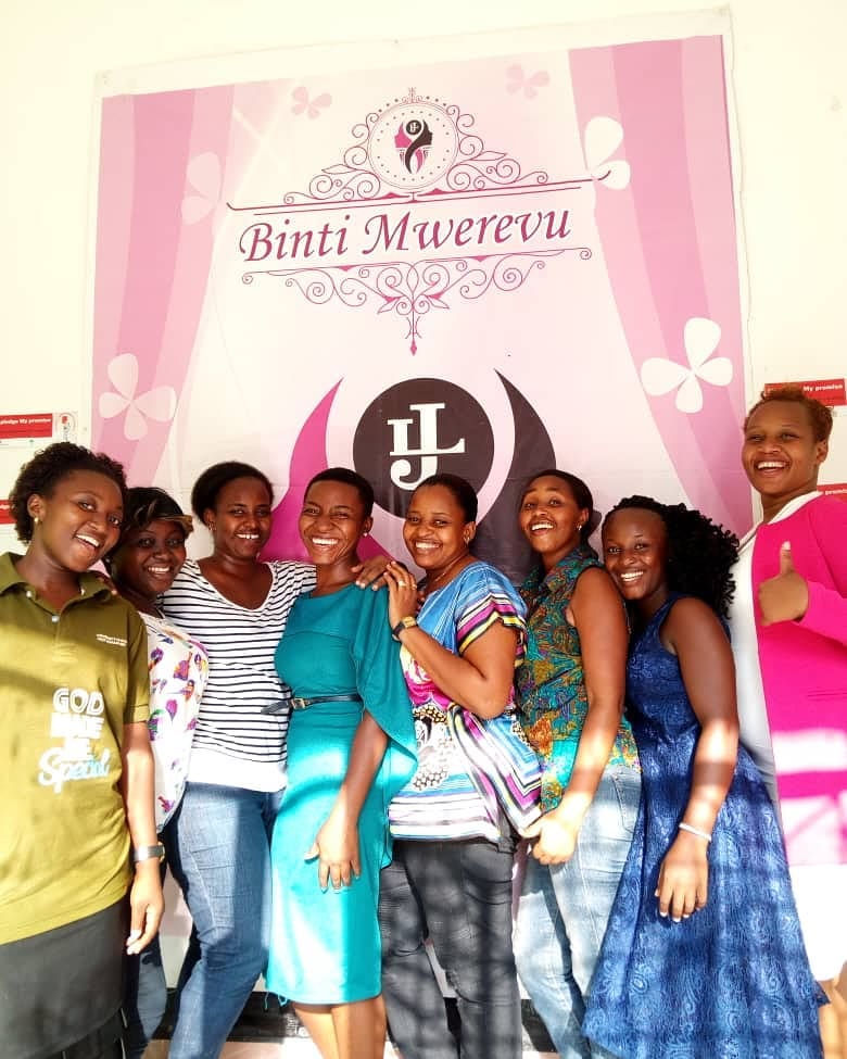 Binti Mwerevu Program (Clubs)